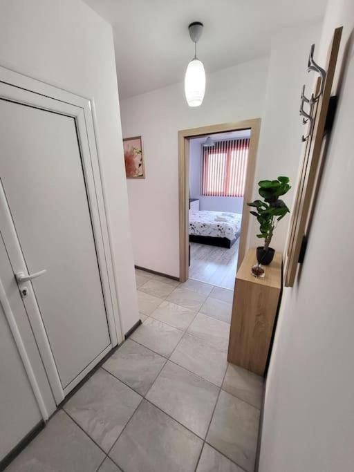 Modern & Bright 1Bd Apartment Near Main Square Φιλιππούπολη Εξωτερικό φωτογραφία